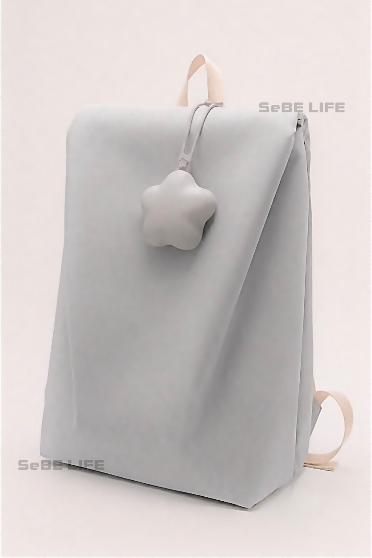 SeBE LIFE 20L Fashion Backpack with One Star Silicone Storage Case