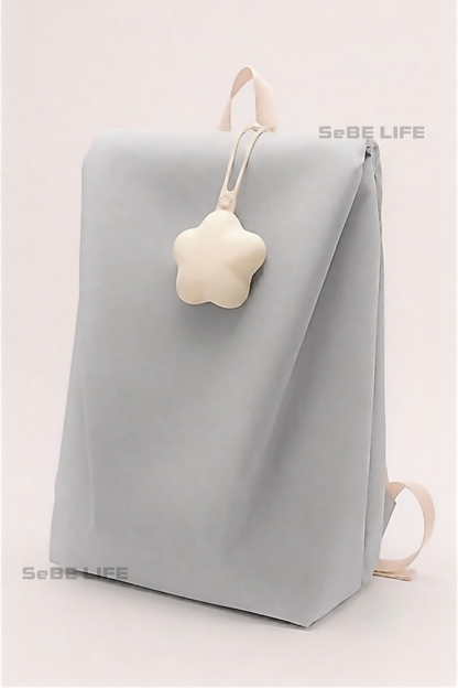 SeBE LIFE 20L Fashion Backpack with One Star Silicone Storage Case