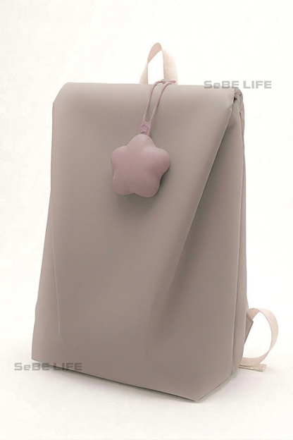 SeBE LIFE 20L Fashion Backpack with One Star Silicone Storage Case