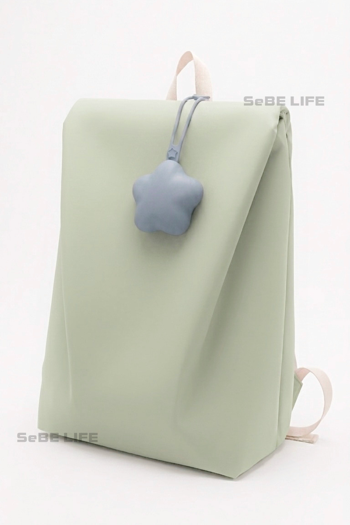 SeBE LIFE 20L Fashion Backpack with One Star Silicone Storage Case