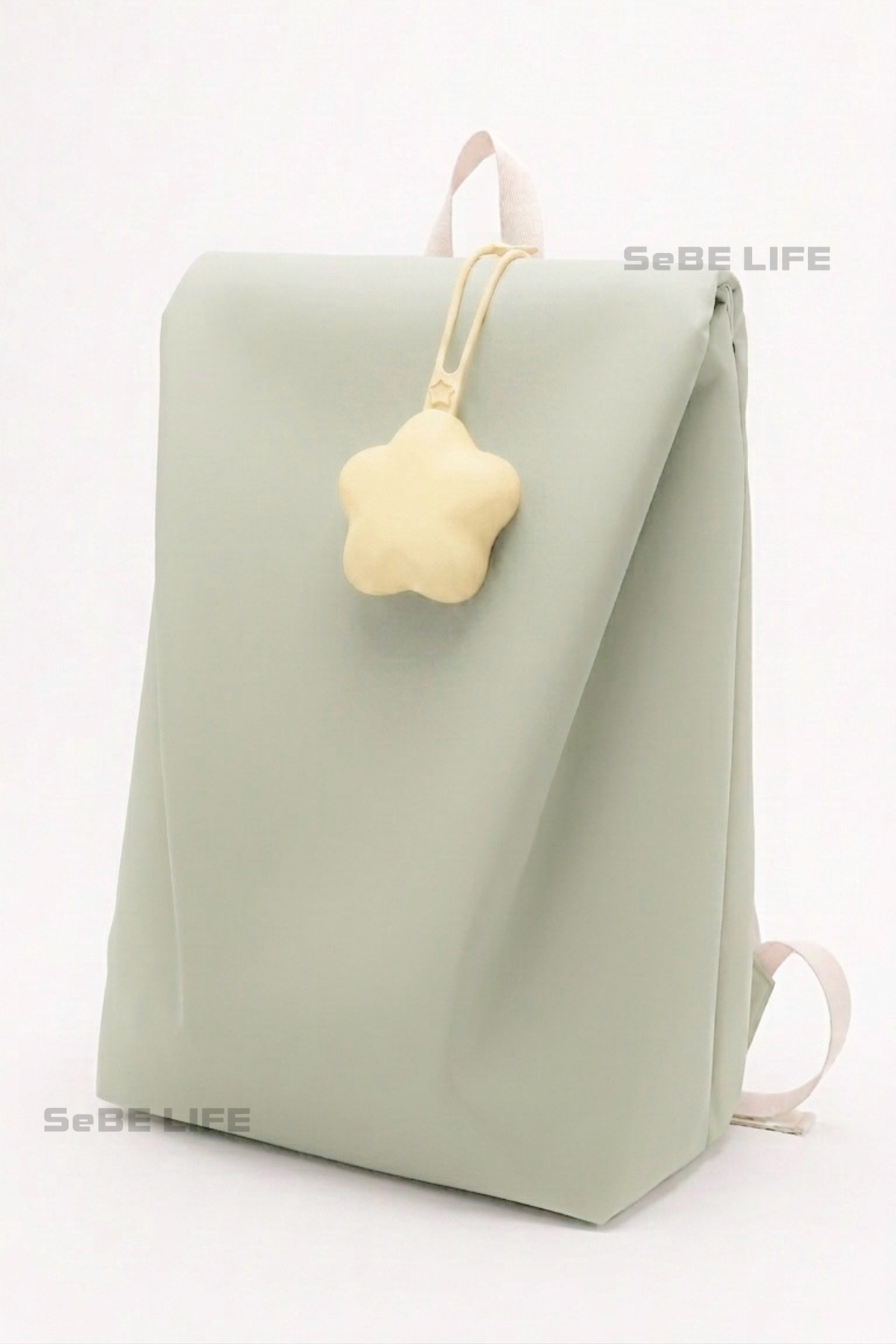 SeBE LIFE 20L Fashion Backpack with One Star Silicone Storage Case